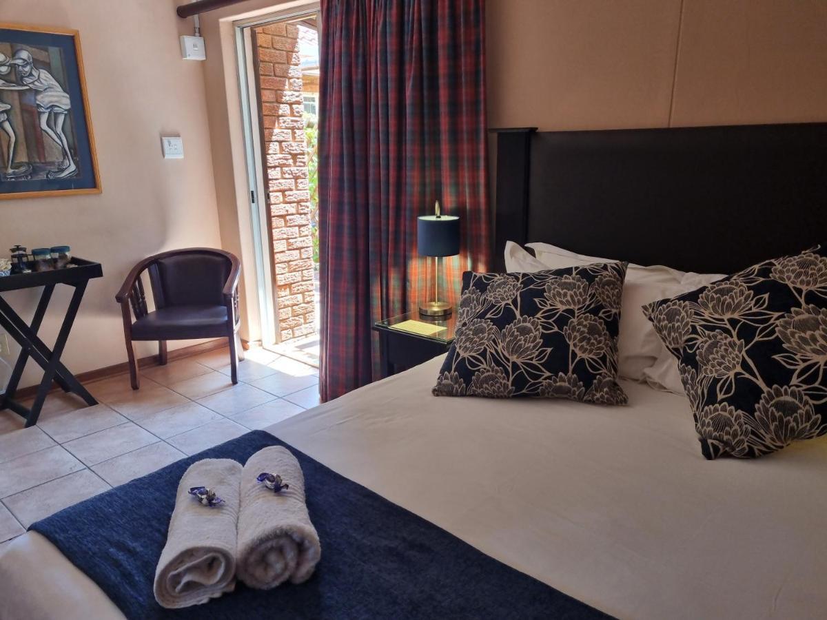 בלומפונטייין Camelia Guest House מראה חיצוני תמונה