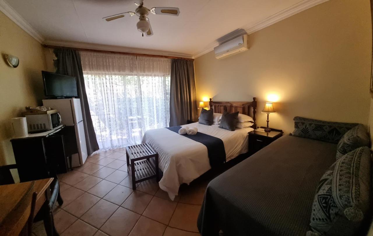 בלומפונטייין Camelia Guest House מראה חיצוני תמונה